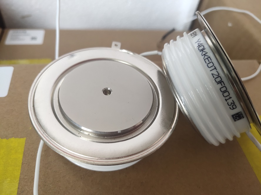 Selling thyristors and rectifier modules,The model is MDC702020