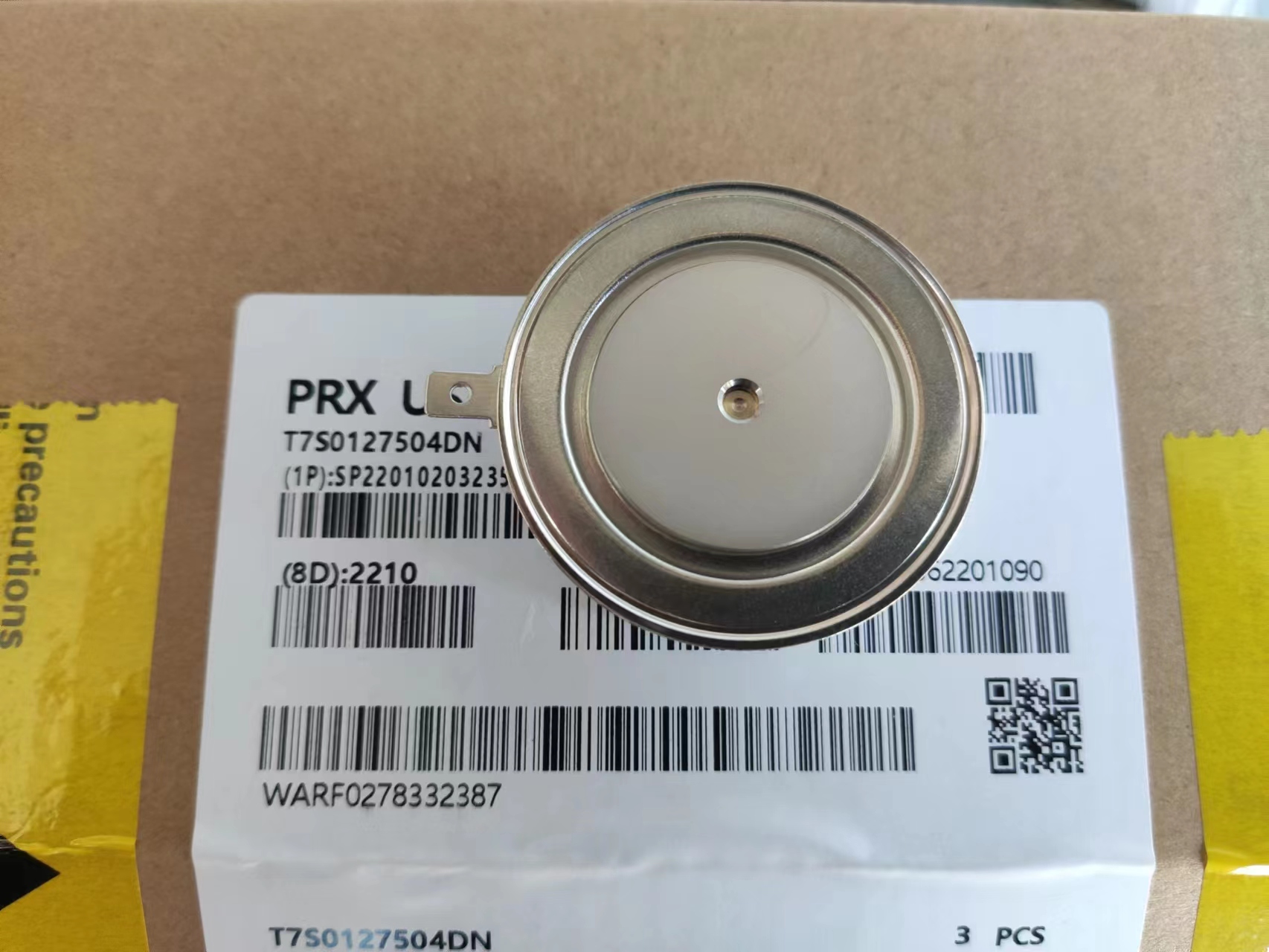 Selling thyristors and rectifier modules,The model is PRX USA T9KC620603DH