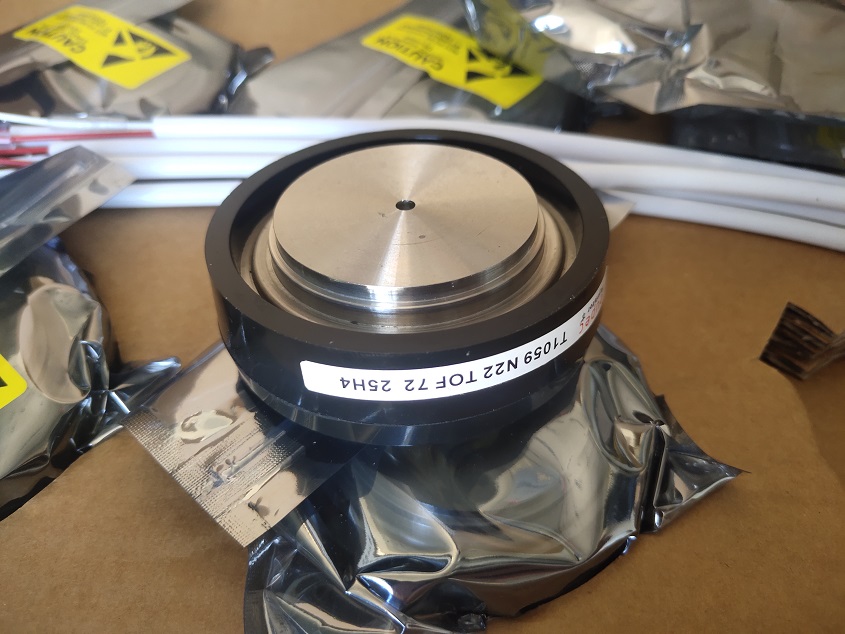 Selling thyristors and rectifier modules,The model is T280N65TOF