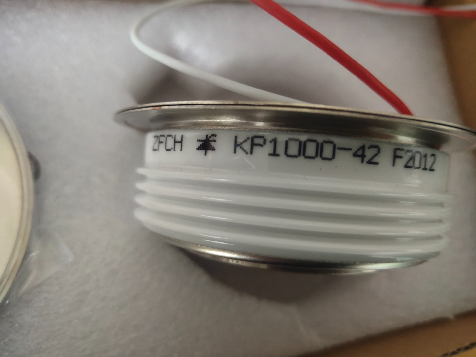 Selling thyristors and rectifier modules,The model is MTX4002265A