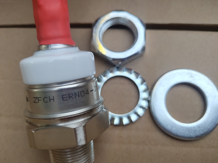 Selling thyristors and rectifier modules,The model is Y70KPET20H00001