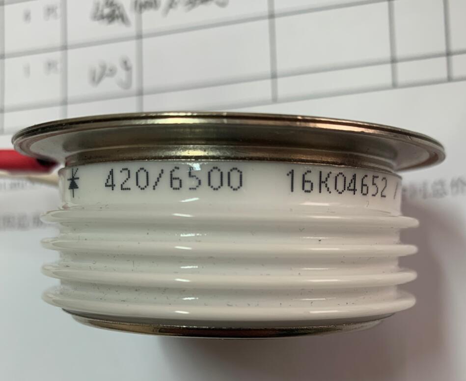 Selling thyristors and rectifier modules,The model is KP200A/16