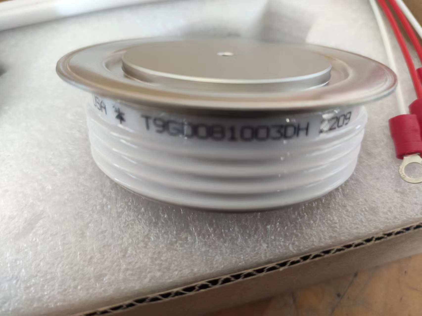 Selling thyristors and rectifier modules,The model is TBKC651203DH