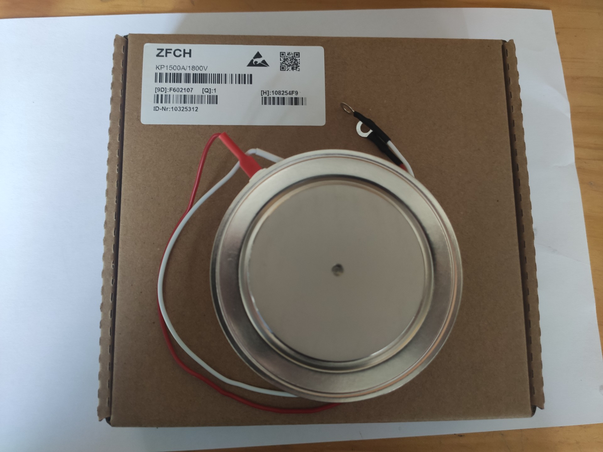 Selling thyristors and rectifier modules,The model is MD200C12D2