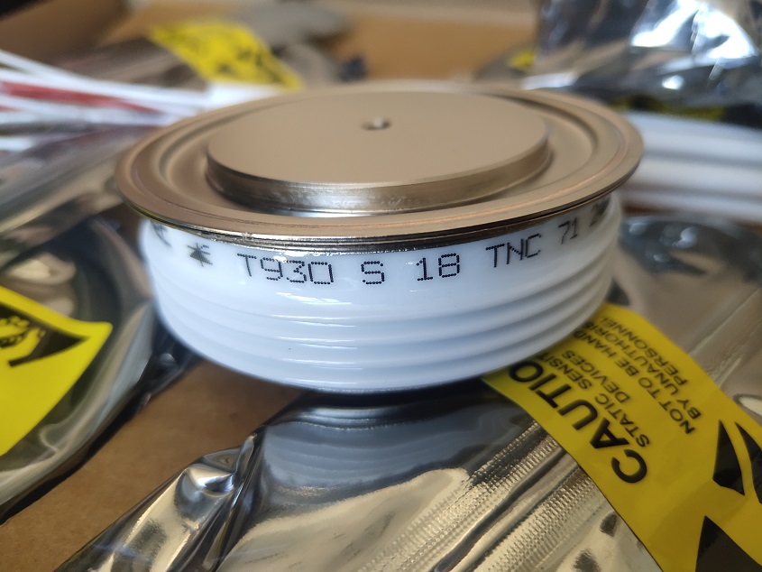 Selling thyristors and rectifier modules,The model is T7S0167504DN